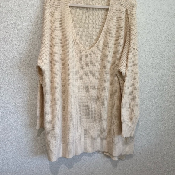Free People Intimately M/L Cream Comfy Oversized Waffle Knit Pullover Sweater - Picture 4 of 10